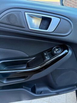 Ford Titanium *Zahnriemen Neu*Bluetooth*Service Neu* voll