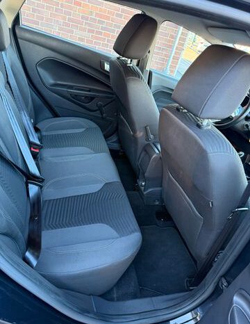 Ford Titanium *Zahnriemen Neu*Bluetooth*Service Neu* voll